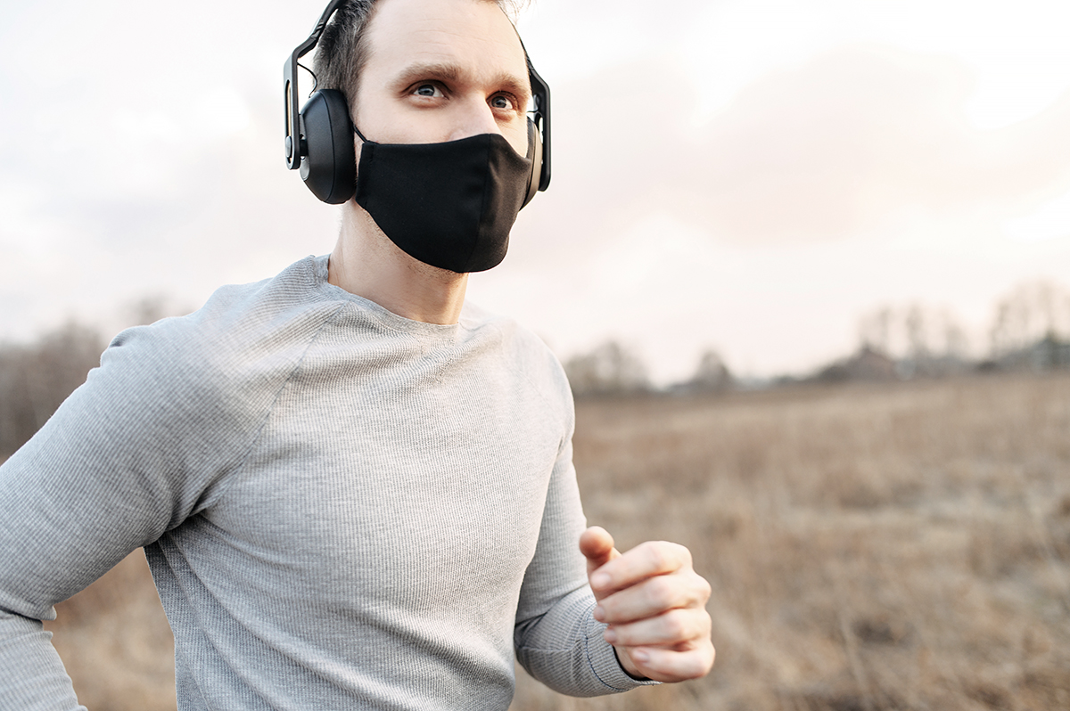 Should people wear a face mask during exercise: What should